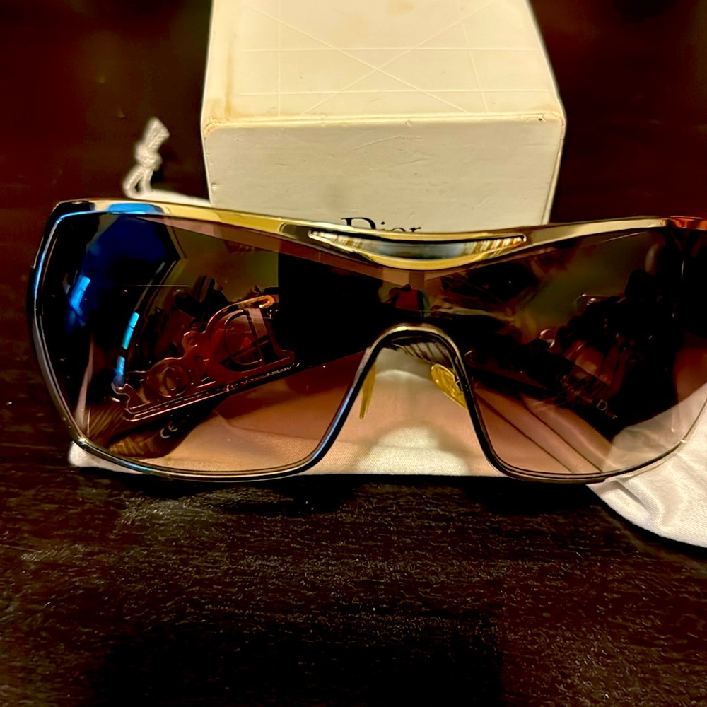 Dior sunglasses!